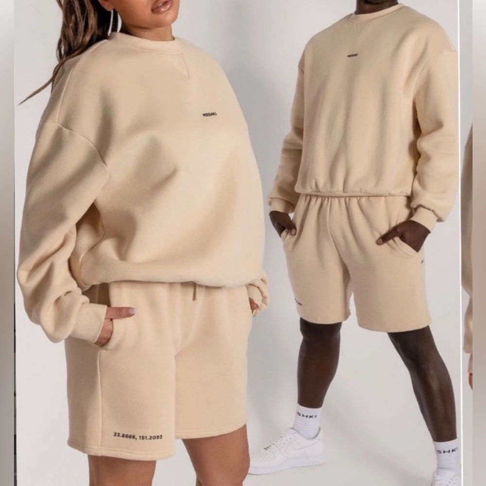 Meshki Unisex Oatmeal Cozy Sweat Shorts. Size: XS